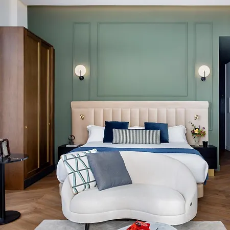 Palacio Arriluce - The Leading Of The World