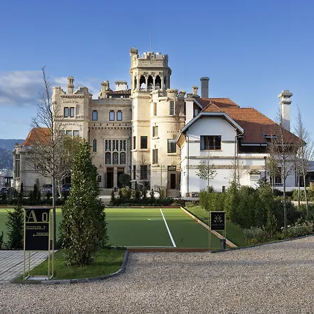 Palacio Arriluce - The Leading Of The World 5*