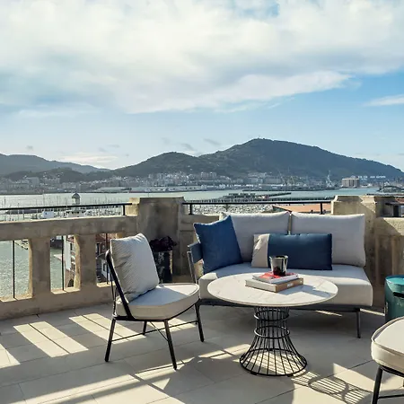 Palacio Arriluce - The Leading Of The World