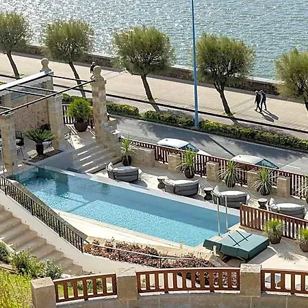Palacio Arriluce - The Leading Of The World 5*