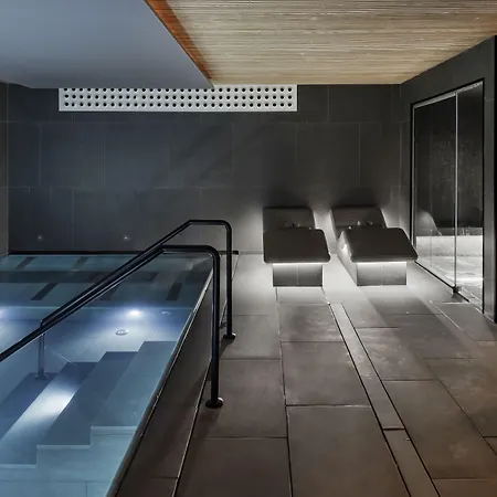 Palacio Arriluce - The Leading Of The World 5*
