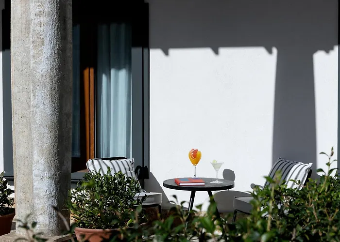 Palacio Arriluce - The Leading Of The World Getxo